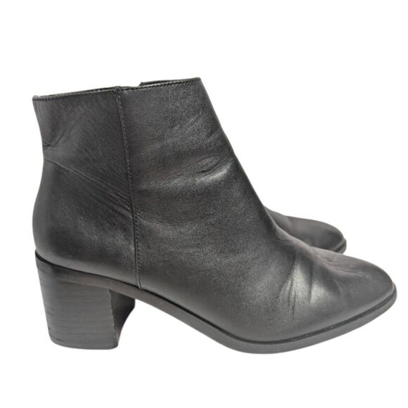 Vince Camuto Gaviren Black Leather Ankle Block Heel Boots Women's 8 - Picture 1 of 9